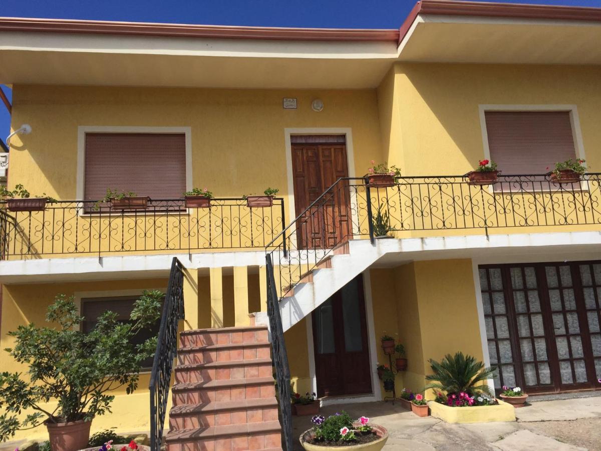 B&B Anna Piscinas Exterior foto